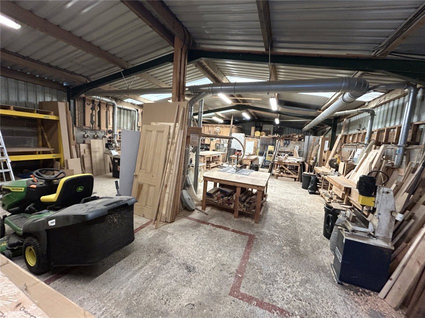 Images for Bellwood Farm, Harrogate Road, Littlethorpe, Ripon