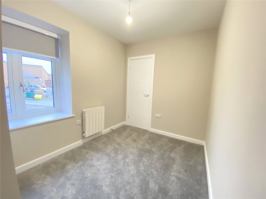 Images for Yeadon, Leeds, West Yorkshire