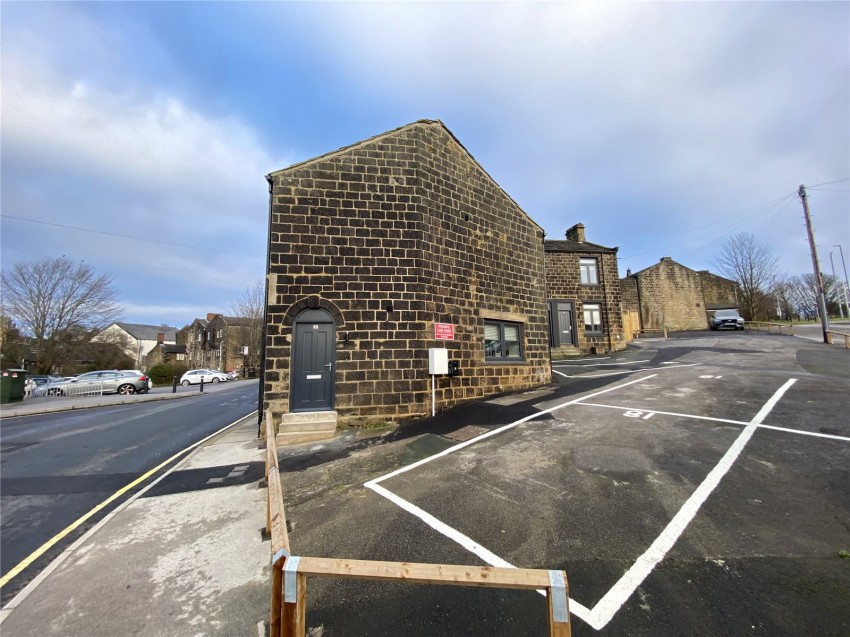 Images for Yeadon, Leeds, West Yorkshire