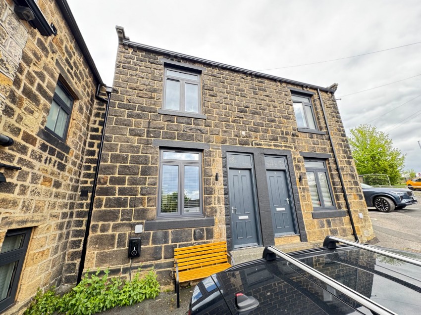 Images for Yeadon, Leeds, West Yorkshire