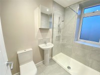 Images for Yeadon, Leeds, West Yorkshire