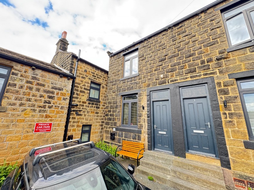 Images for Yeadon, Leeds, West Yorkshire