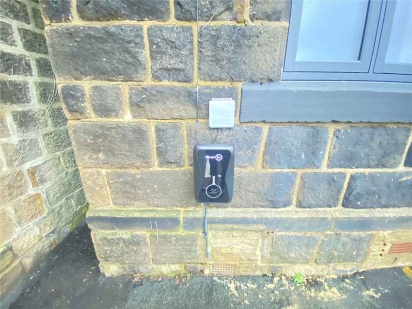 Images for Yeadon, Leeds, West Yorkshire