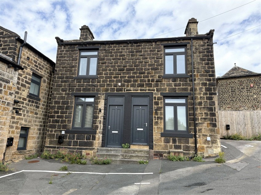 Images for Yeadon, Leeds, West Yorkshire