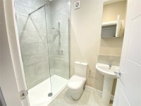 Images for Yeadon, Leeds, West Yorkshire