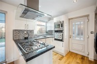 Images for Yeadon, Leeds, West Yorkshire