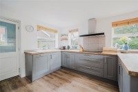 Images for Scholes, Leeds, West Yorkshire
