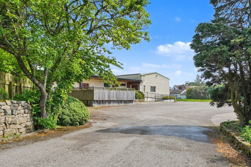 Images for Woodnook Farm, Hardisty Hill, Blubberhouses, Otley
