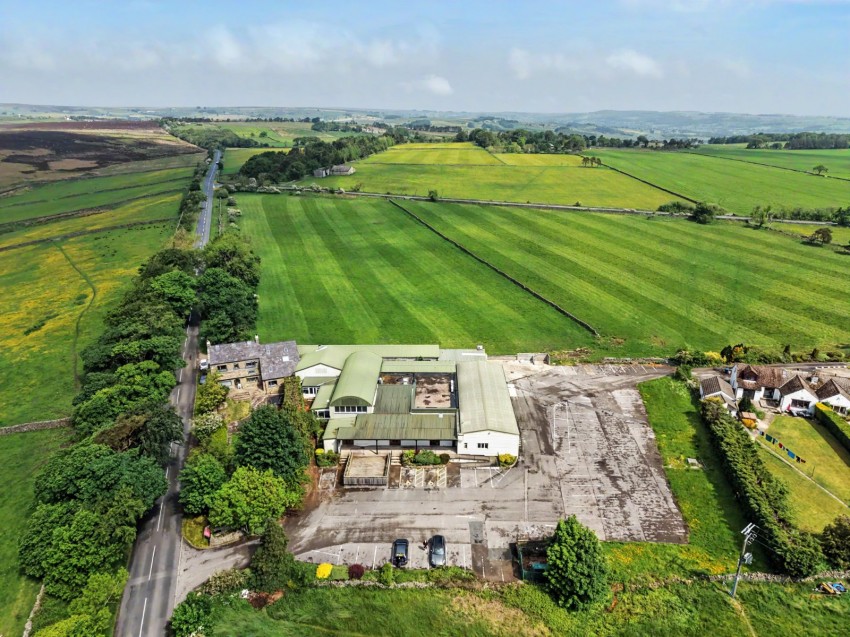 Images for Woodnook Farm, Hardisty Hill, Blubberhouses, Otley
