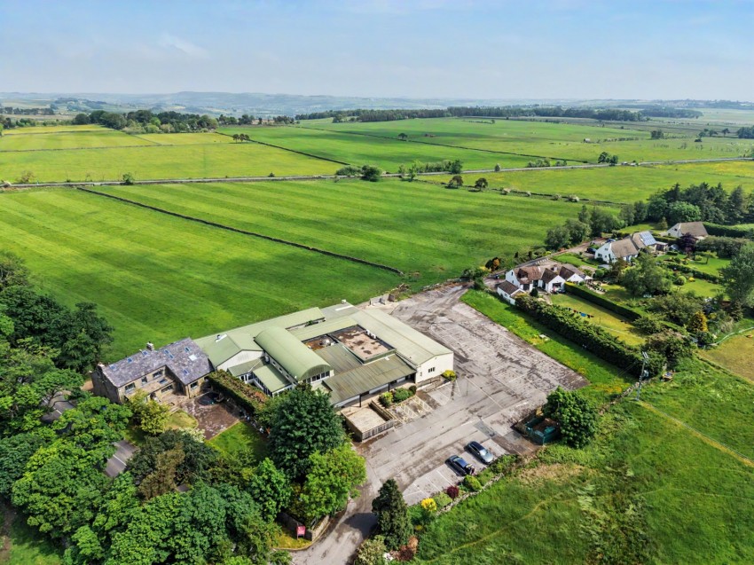 Images for Woodnook Farm, Hardisty Hill, Blubberhouses, Otley