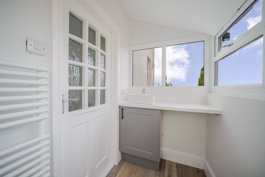 Images for Rawdon, Leeds, West Yorkshire