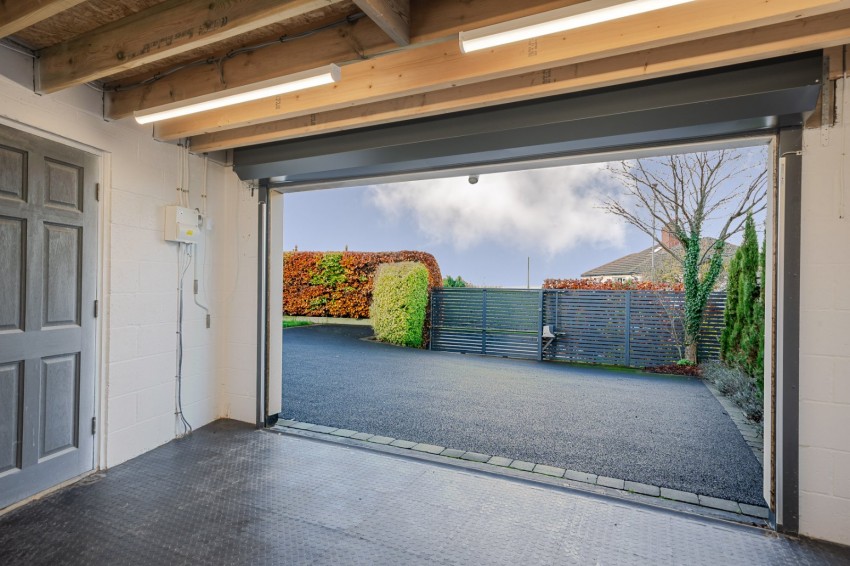 Images for Rawdon, Leeds, West Yorkshire