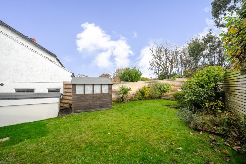 Images for Rawdon, Leeds, West Yorkshire