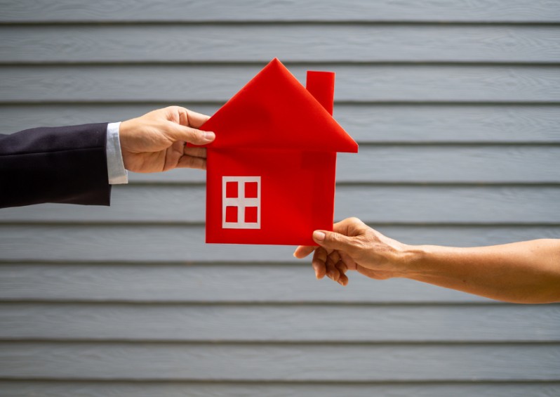 Is Now a Good Time to Buy a House?